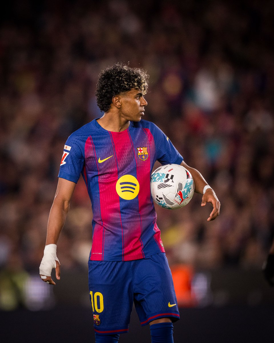 FC Barcelona tweet media