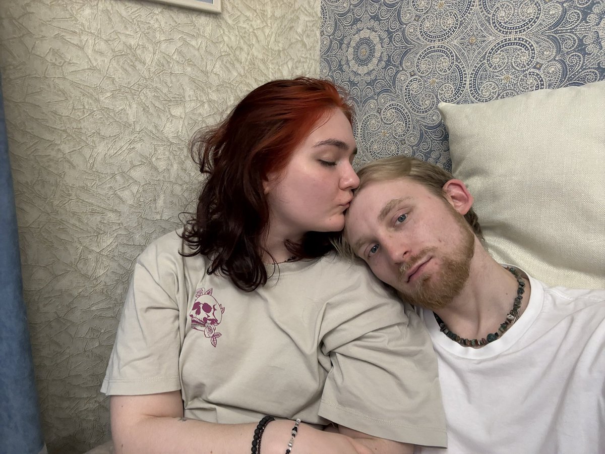 я не Дмитрий 👍🏻✋🏻 tweet media