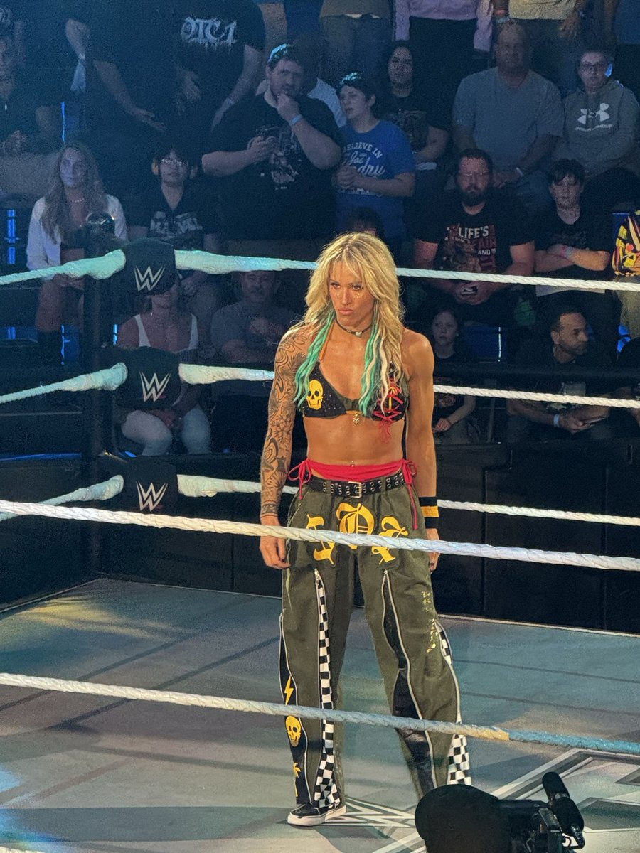 CRZ_Zane18's tweet image. NXT REVENGE WEEK 2 REVIEW:
Myles Borne vs Dion Lennex- ⭐️⭐️1/2
Joe Hendry vs Keanu Carver- ⭐️1/2
Casket Match- ⭐️⭐️⭐️1/2
Speed Match- ⭐️⭐️
Sol Ruca vs Zaria-⭐️⭐️⭐️⭐️
Overall-⭐️⭐️⭐️
#WWENXT