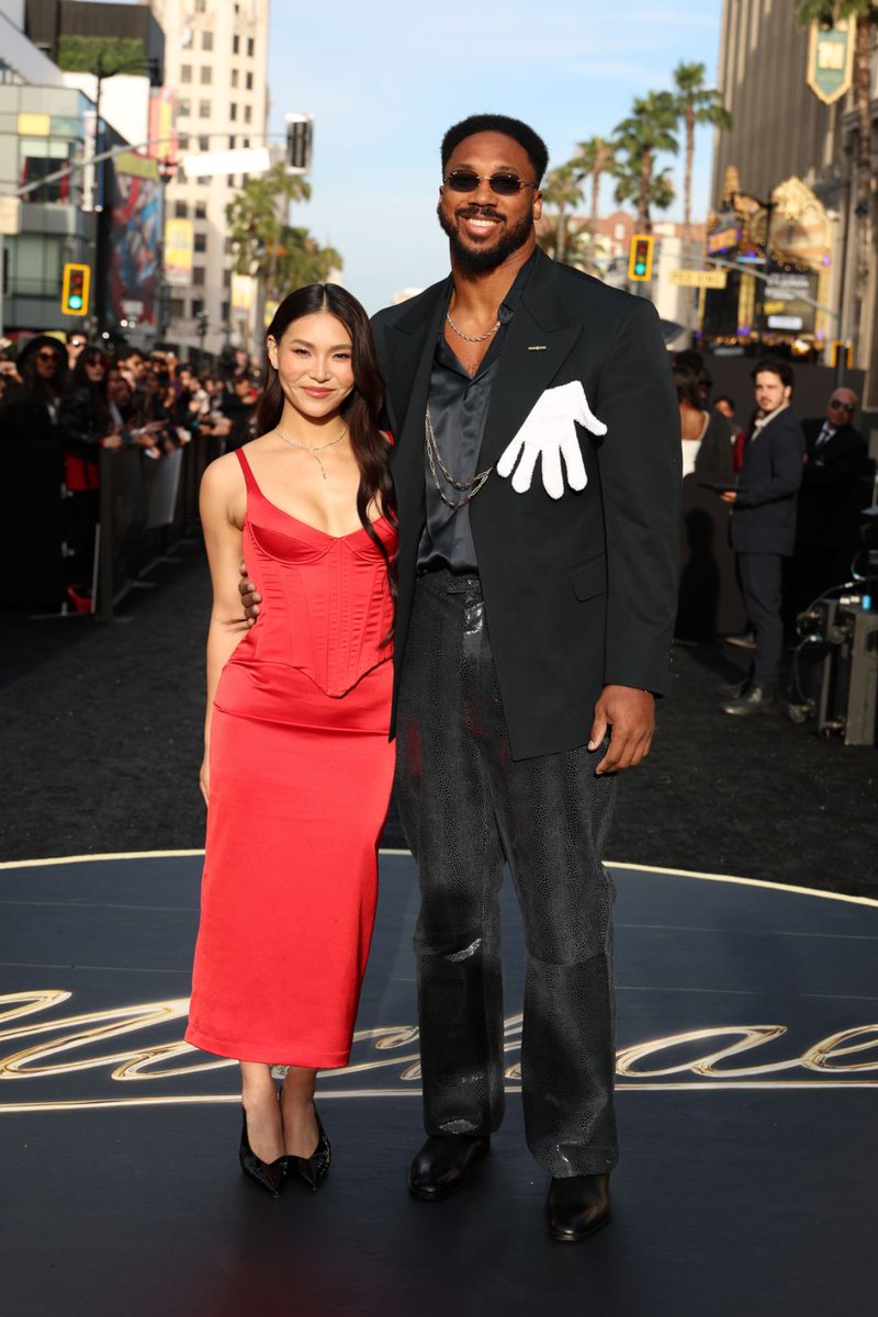 Heartwarming: Browns star DE Myles Garrett and his girlfriend