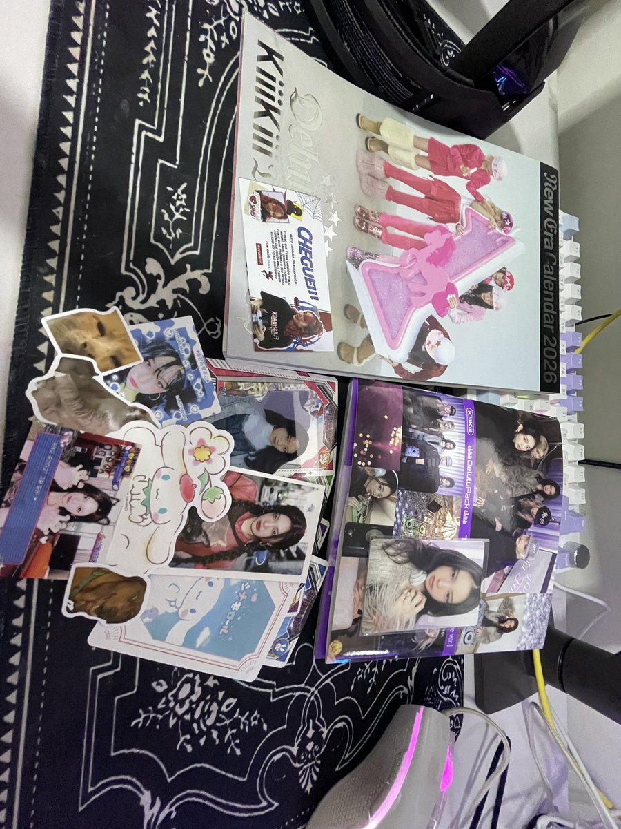 pwrrtry's tweet photo. feedback positivo!!
Ceg de álbuns do kiikii, muito carinhosas e atenciosas,fui escolhida pelos divinos para não ter photocard no meu álbum do calendar , mas as meninas me ajudaram com isso !! Muito grata!!
@2eunbisis https://t.co/u0CKGvWiOV