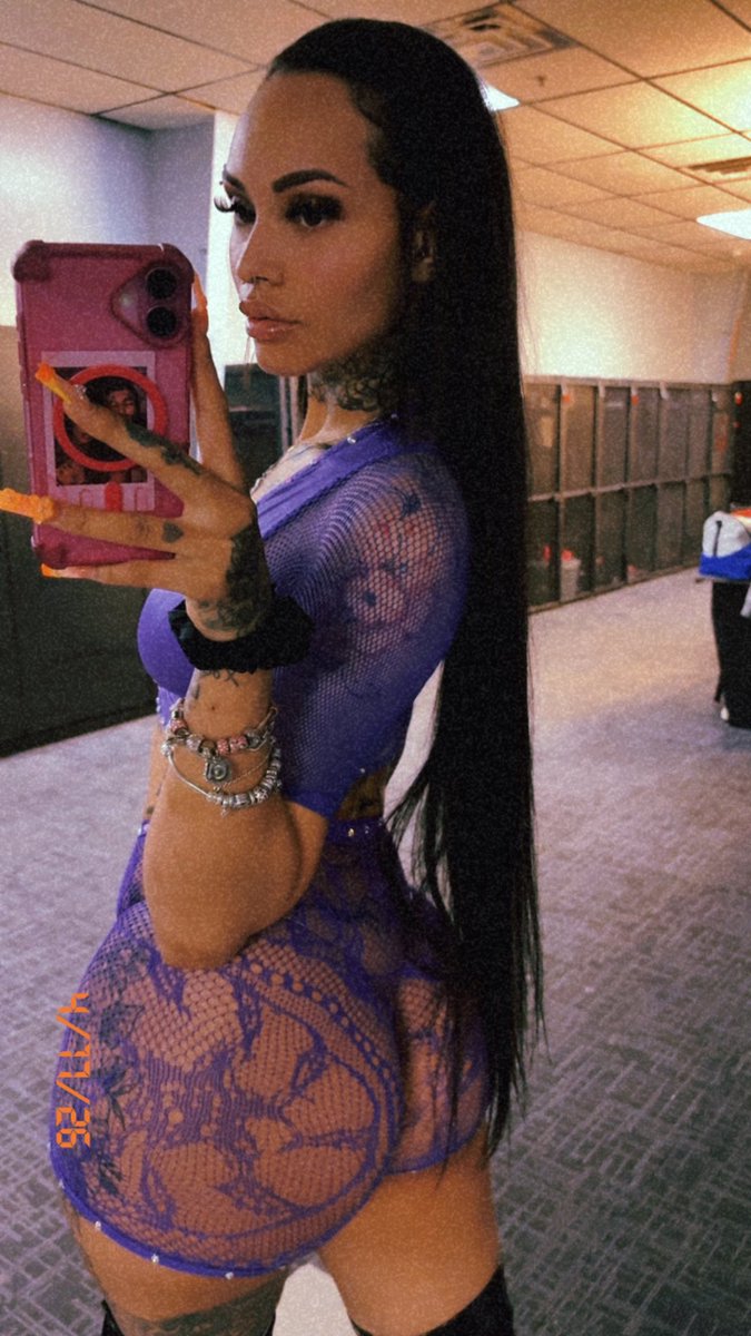 Ivy Steele tweet media