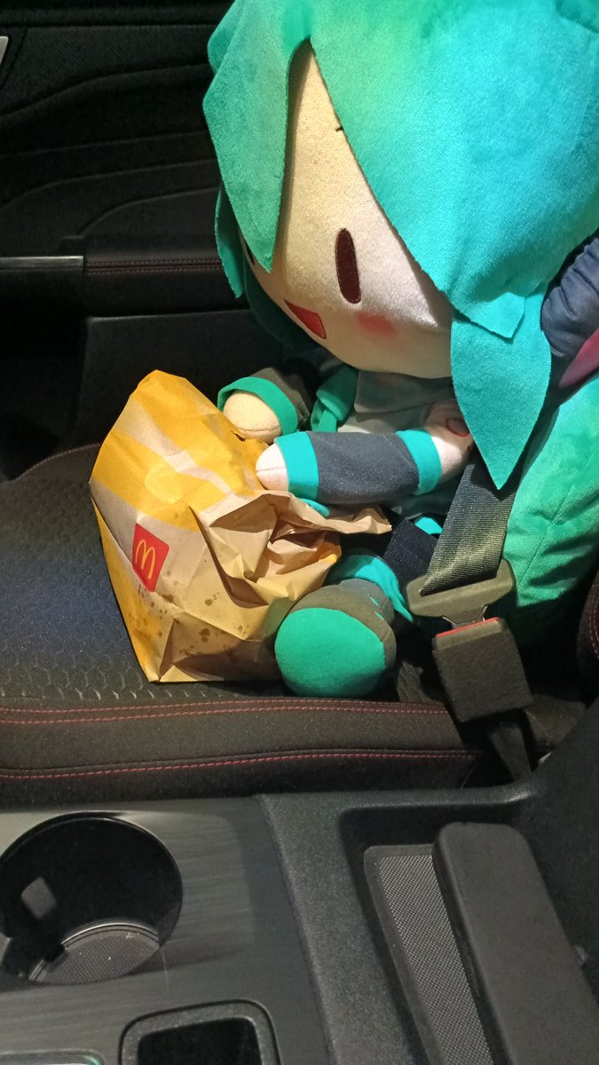 Mika Misaki tweet media