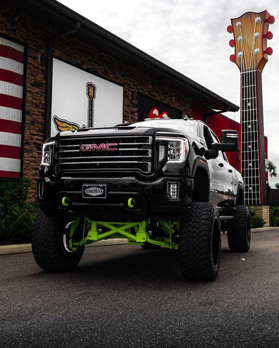 customoffsets's tweet image. Wheels and tires aren't the only thing that makes a build....

@creativecustomsfl

#customOffsets #liftedTrucks