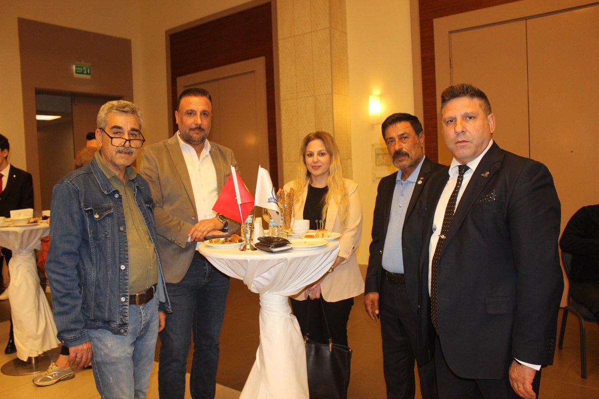 𝓛𝓮𝔂𝓵𝓪 𝓖𝓾𝓵 tweet media