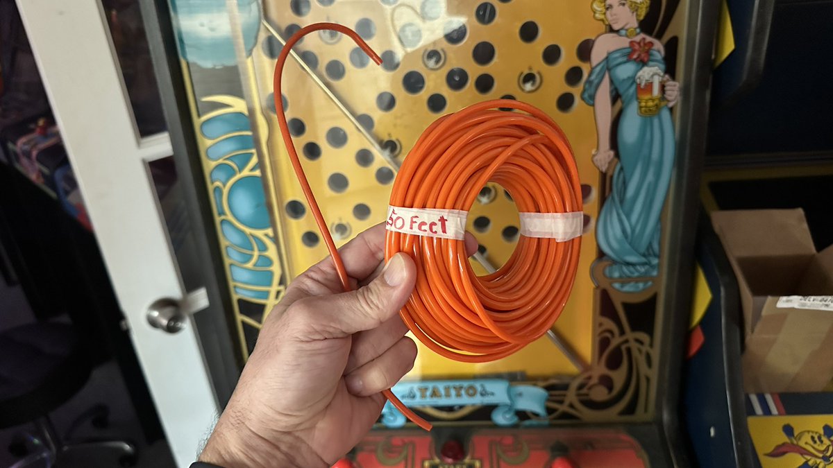90minutetape's tweet photo. It took a while, but I finally found the perfect urethane belt replacement material for this fussy #Taito #IceColdBeer. It matches the material previously sold by Marco’s, too! https://t.co/QAPpP2ZYgA