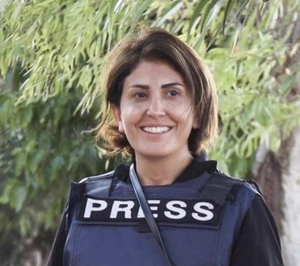 BREAKING Israel kills Lebanese journalist Amal Khalil. Israel fired live rounds at the ambulance that went to help her after she and another journalist came under fire. Israel's impunity is absolutely abhorrent.
