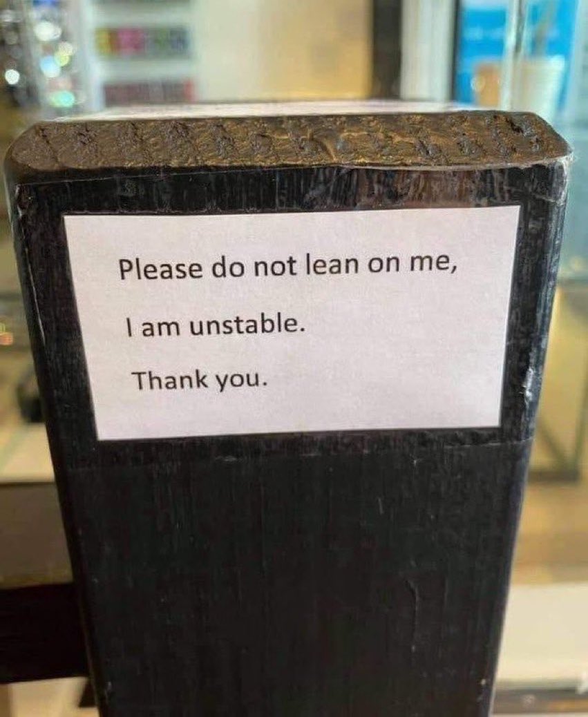 introvert tweet media