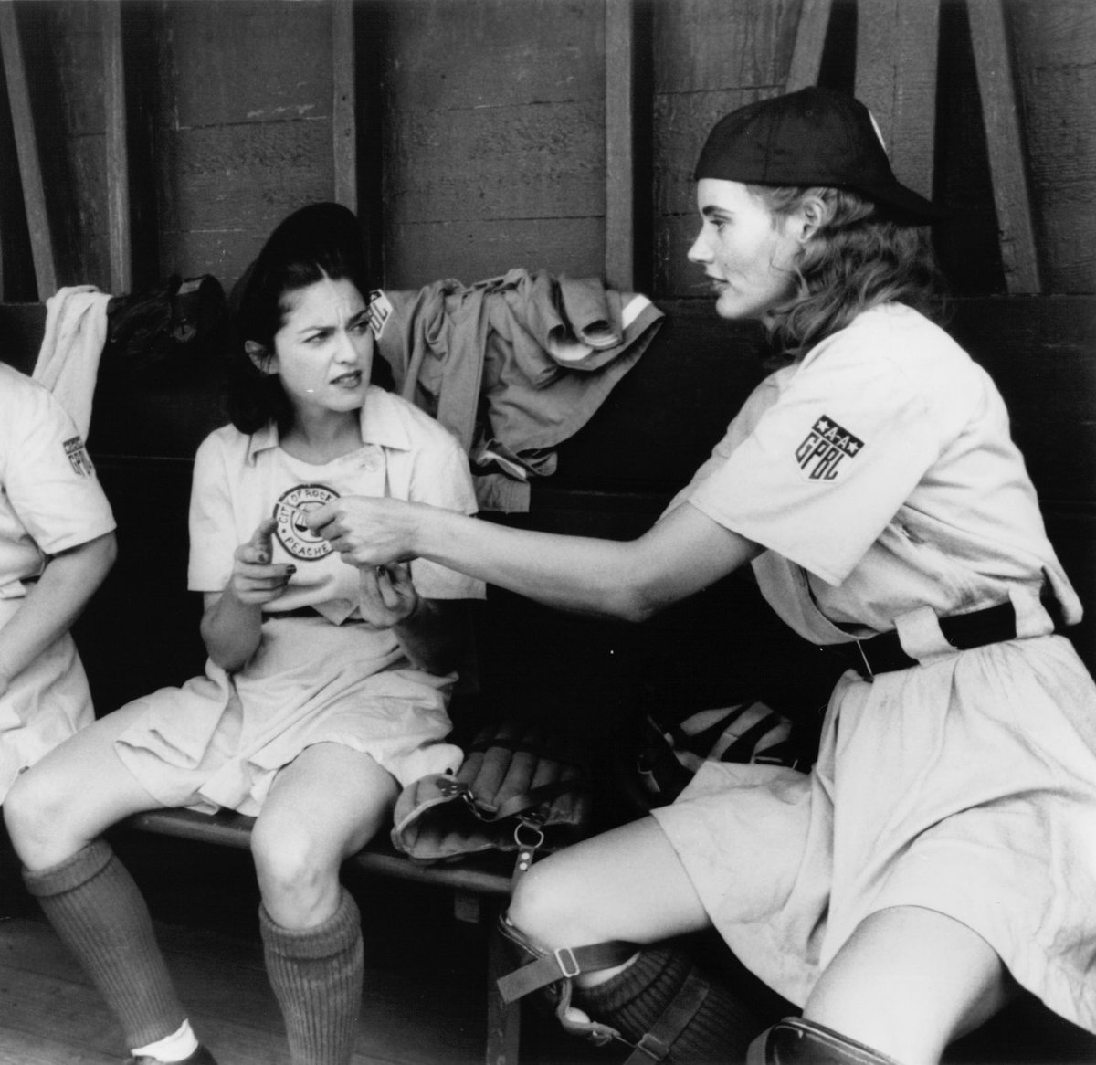 MIRIANA on the dance floor🪩 tweet media