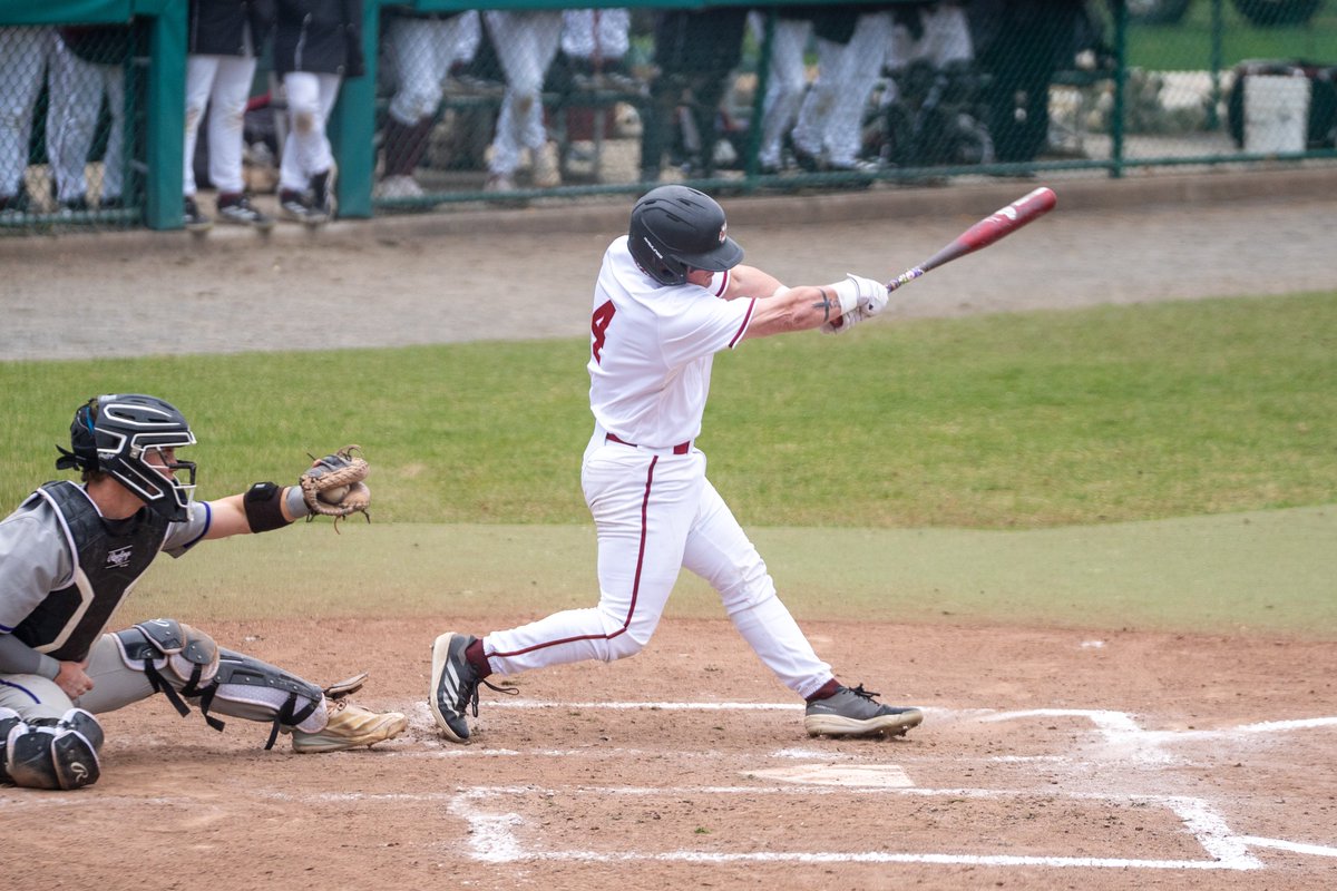 UMassBaseball's tweet photo. First Triple Alert‼️

@schnupp_kevin records his first collegiate triple!

#Flagship🚩 https://t.co/3U0AbnhPYq
