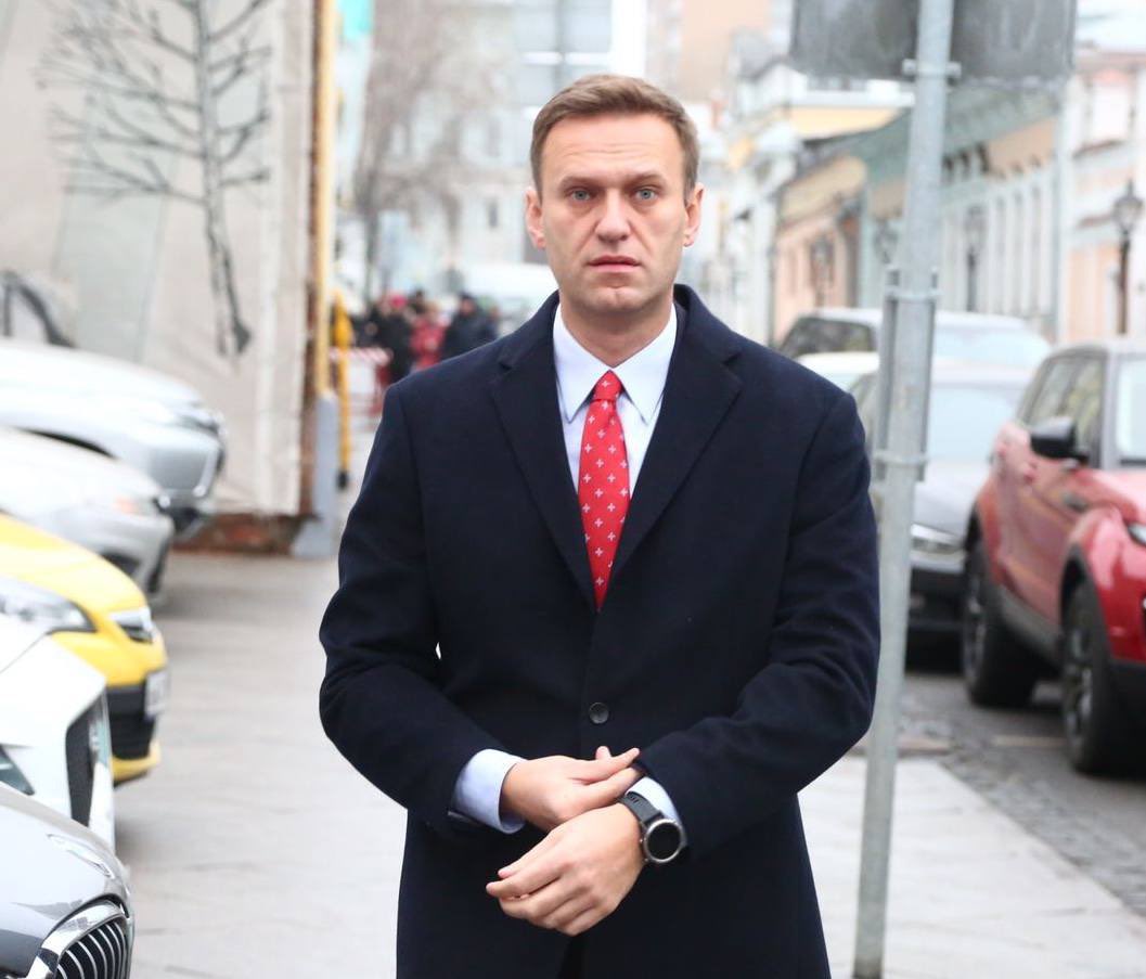 whitelinen tweet media