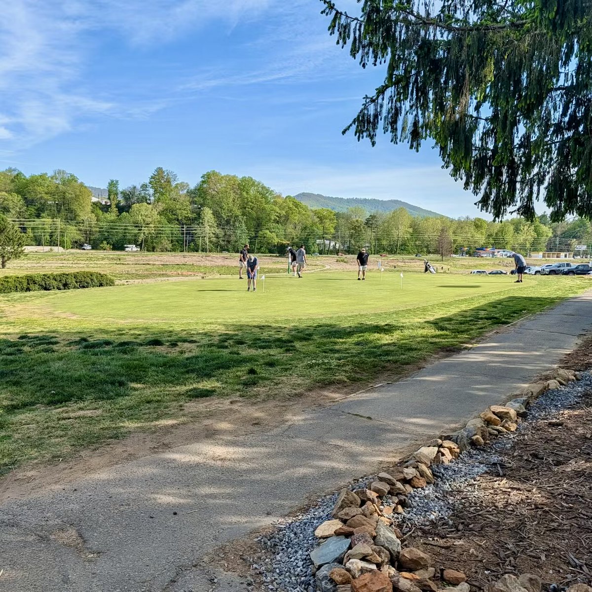 Spark Golf tweet media
