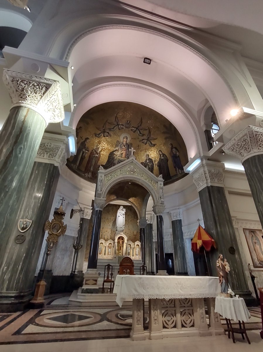 Argentinian Catholic Aesthetics tweet media