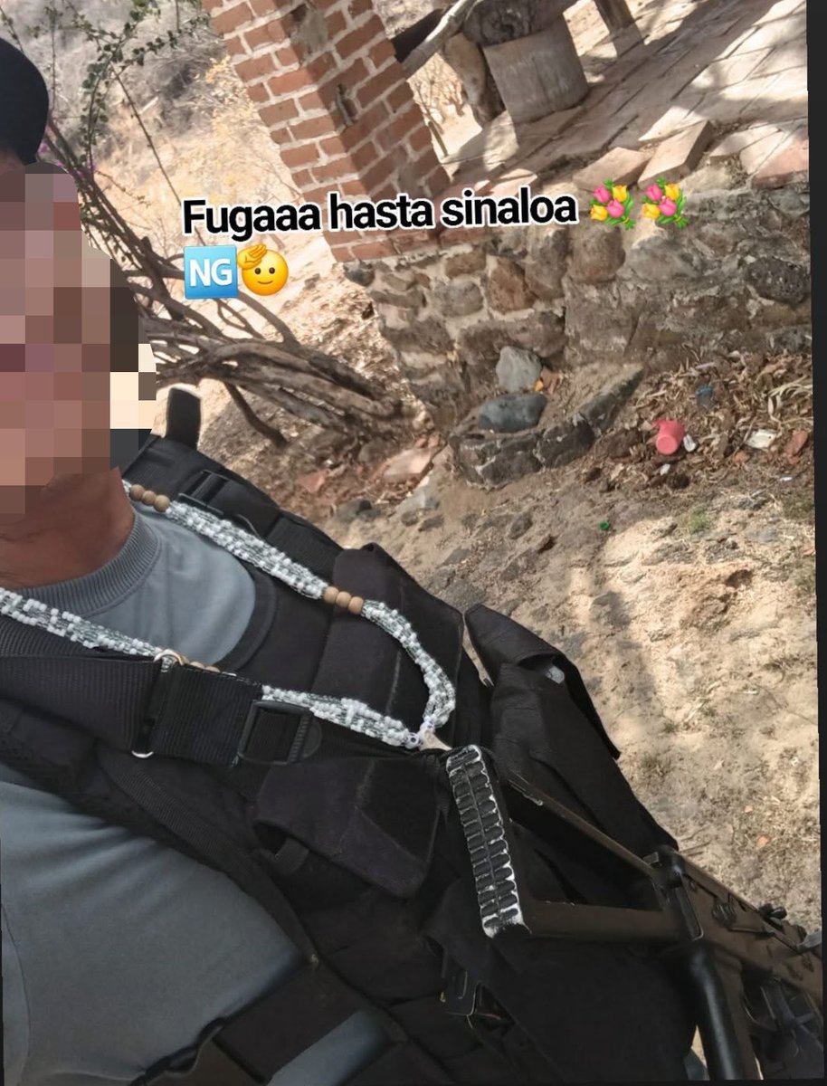 CHISMEBELIKO tweet media