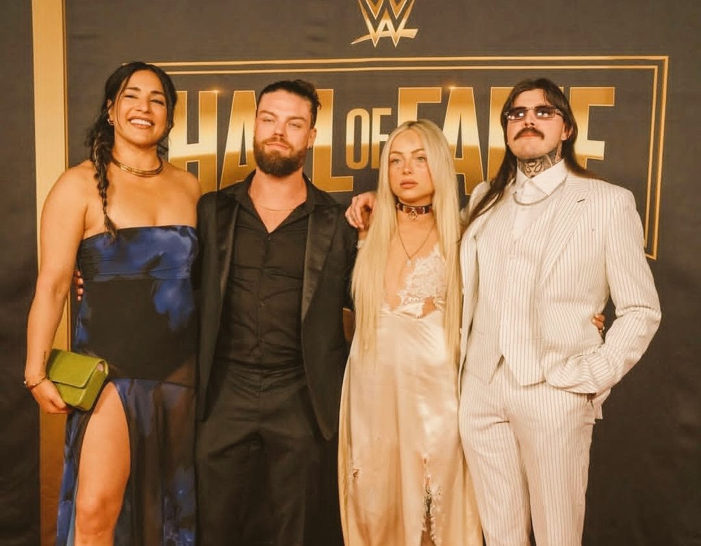 LIV FOR ME. || (Parody.) tweet media