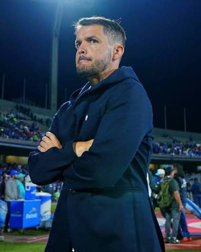 Cruz Azul 🚨 

Ya es un hecho 100% 

Nicolás Larcamón  deja ser técnico de Cruz Azul en este momento . 

<a href="/FOXDeportes/">FOX Deportes</a>