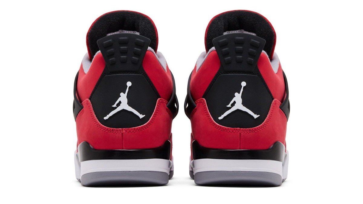 SneakerAlertHD's tweet photo. Air Jordan 4 "Toro Bravo" is returning after 13 years 🐂 

🗓️ May 30th
💰 $220 https://t.co/zI5mtzX3Z0