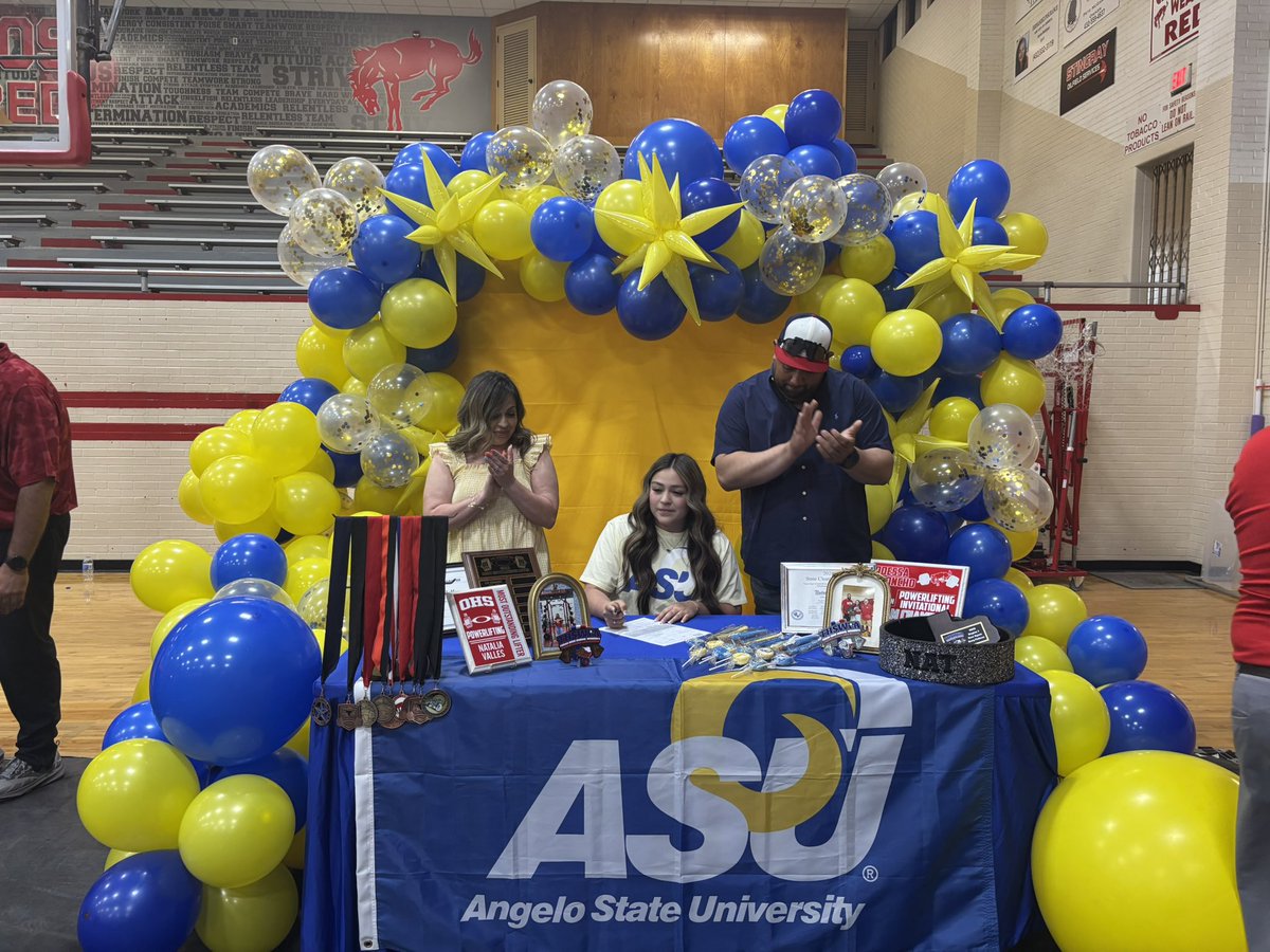 ECISDAthletics's tweet photo. Big day for our OHS senior student-athletes! 🎉✍️ All the hard work, early mornings, late nights, and dedication have paid off. Today we celebrate YOU as you take the next step in your journey. #WeAreWinningEverywhere 
#SigningDay #OHSStrong #NextChapter  @EctorCountyISD https://t.co/u2xId6AW0A