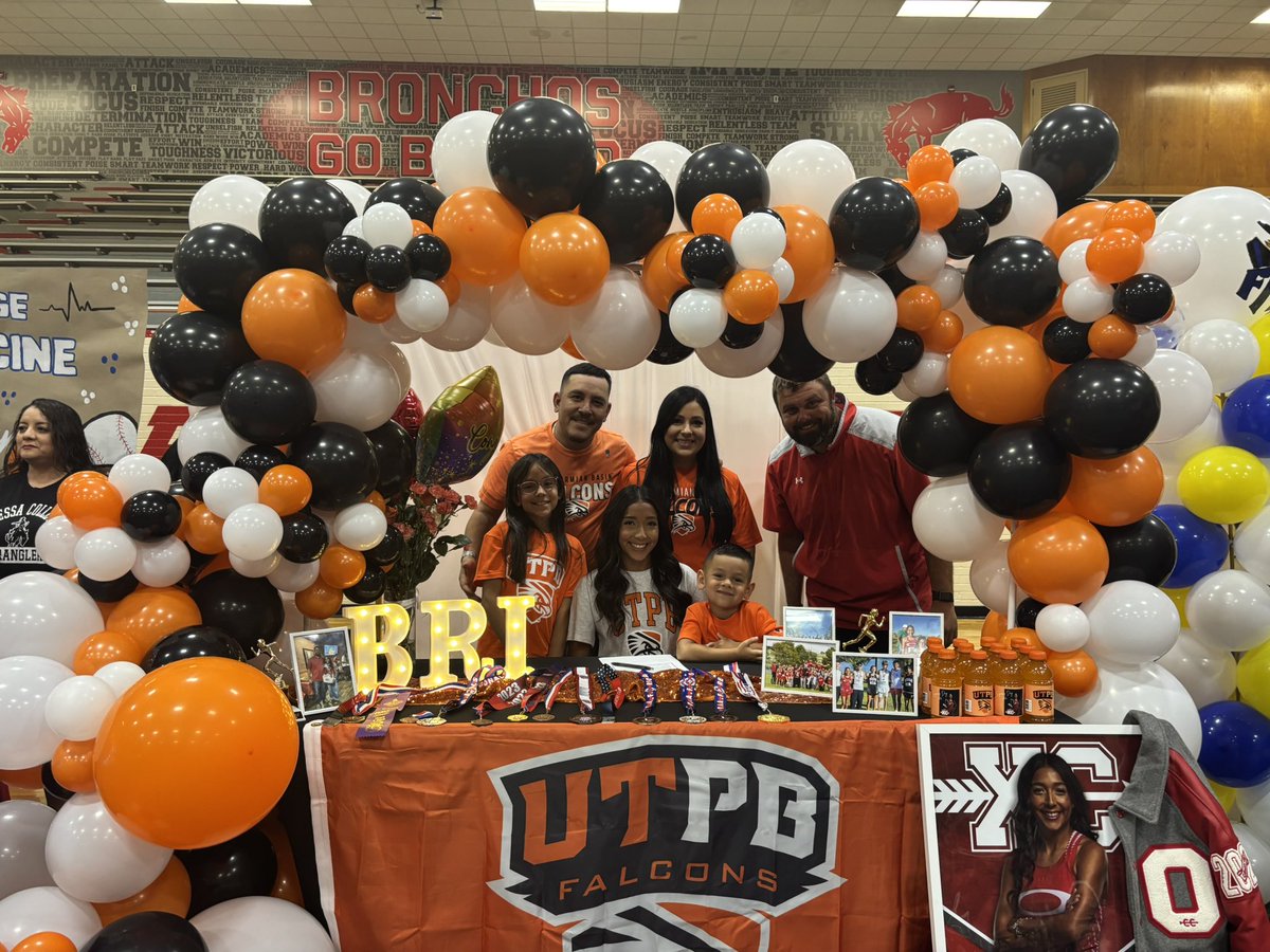 ECISDAthletics's tweet photo. Big day for our OHS senior student-athletes! 🎉✍️ All the hard work, early mornings, late nights, and dedication have paid off. Today we celebrate YOU as you take the next step in your journey. #WeAreWinningEverywhere 
#SigningDay #OHSStrong #NextChapter  @EctorCountyISD https://t.co/u2xId6AW0A