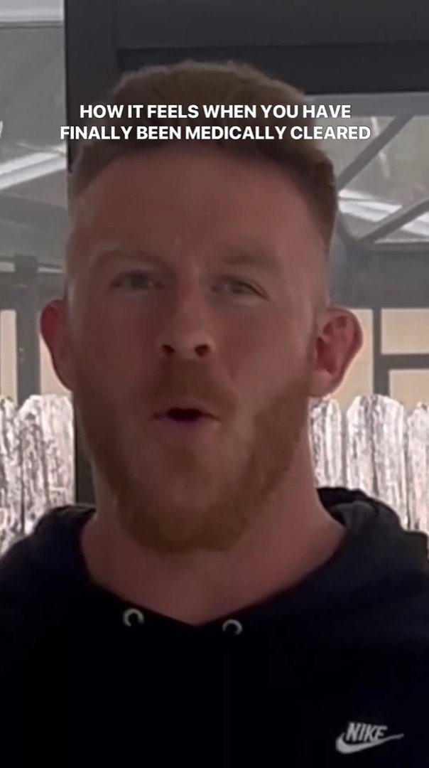 Teeki1978's tweet image. Sean Legacy, der seit März 2026 wegen einer Knöchelverletzung außer Gefecht war, hat via Social Media-Clip offiziell verkündet, dass er die medizinische Freigabe für eine Rückkehr in den Ring erhalten hat. 

#WWE #WWENXT