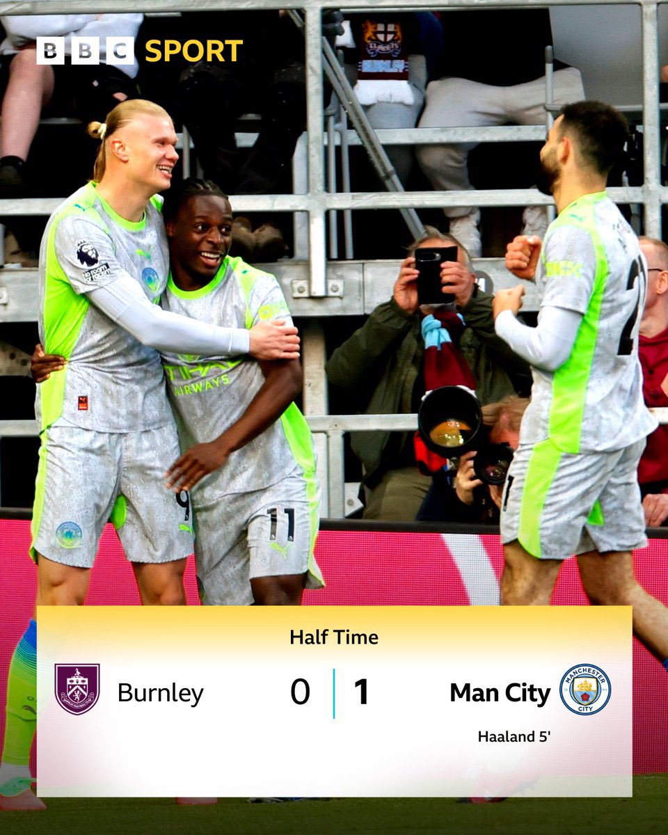 عمرو tweet media