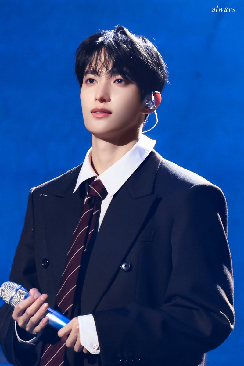 alwaysdk_218's tweet photo. 260419 DxS [SERENADE] - ON STAGE IN INCHEON

#SEVENTEEN #세븐틴
#도겸 #DK #ドギョム
#DOKYEOM #이석민
@pledis_17 https://t.co/kbHWve6QVd
