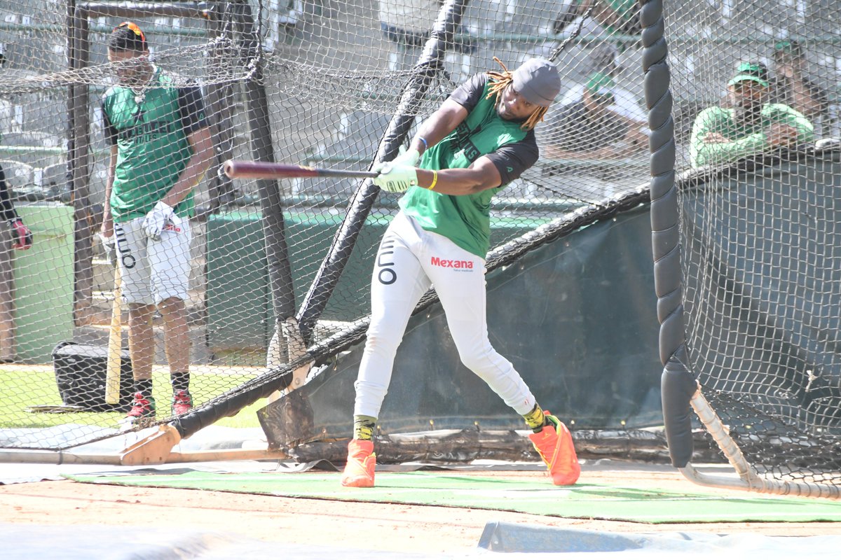 EOBASEBALLCLUB tweet media
