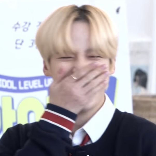 aicfm's tweet photo. @_jayteez Yuyu did a “Yu” turn in that package!! (Sorry I had to 😭) https://t.co/Qb0QIKkS1j