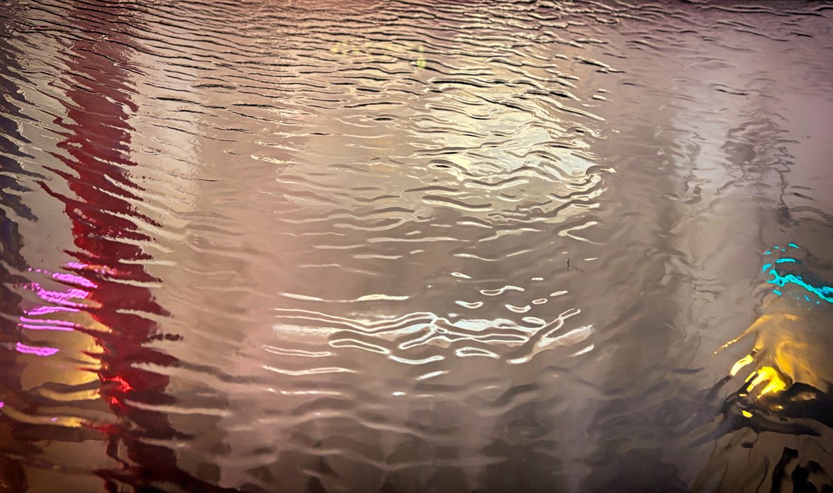 Sam_Alexandra23's tweet image. Good day Gang!  Let's share captures of #Water for Wednesday. This time there's no limit on what or where the water is: Sports, Carwash, Sea, Oil in Water haha!  Enjoy your day and be safe out there! #Photography 📸😊