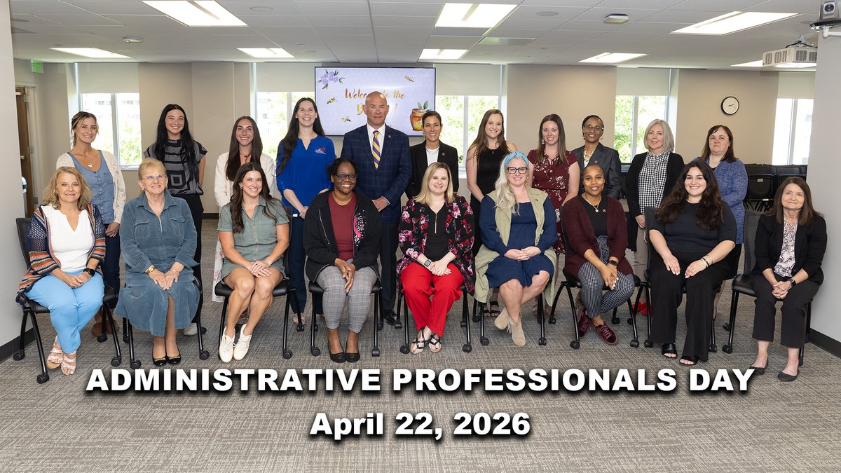 TNCOT's tweet photo. We appreciate everyone on our team who helps us make government work better! #AdminDay https://t.co/qwpPLCeFWH