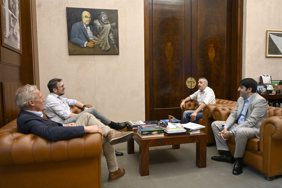 Juan Cuattromo tweet media