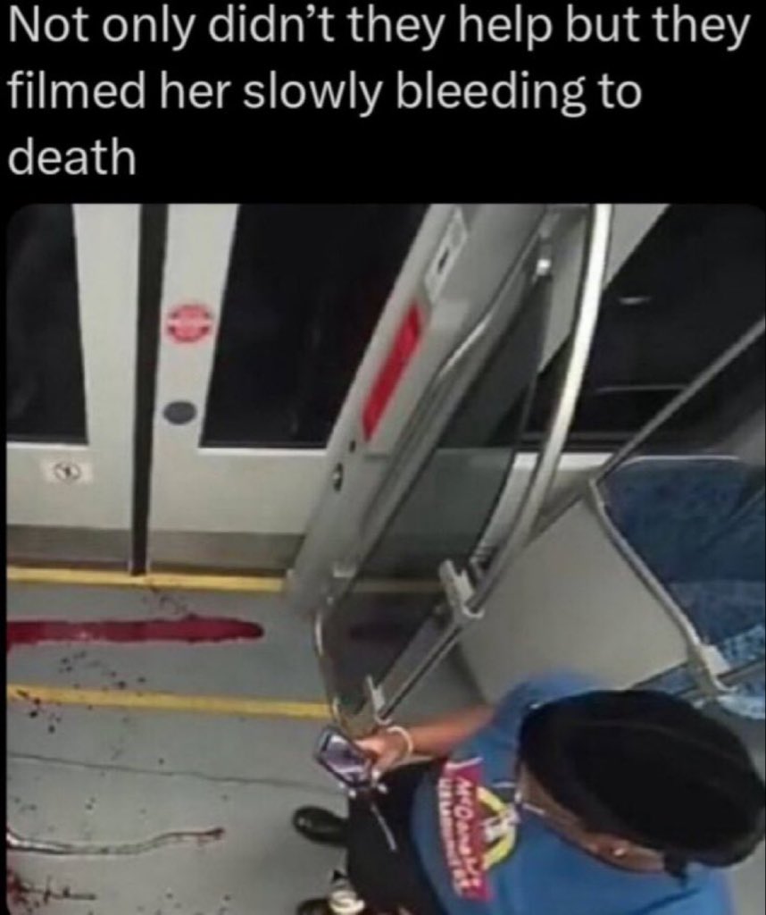 \Arachne/ tweet media