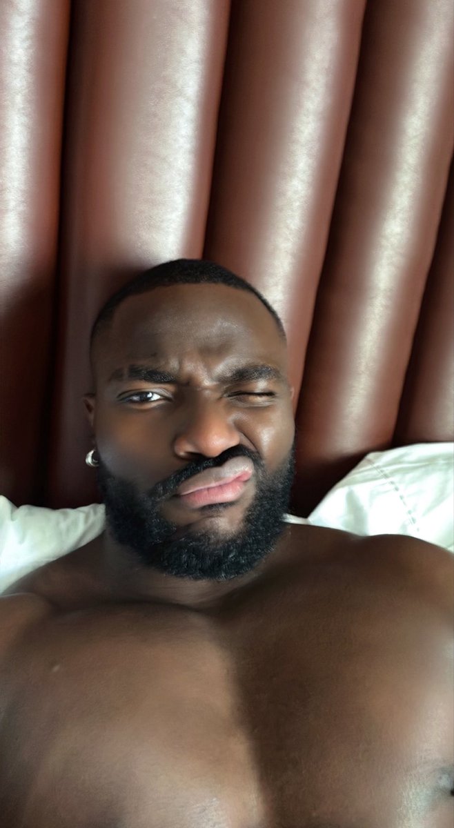 the ‘M’ effect tweet media