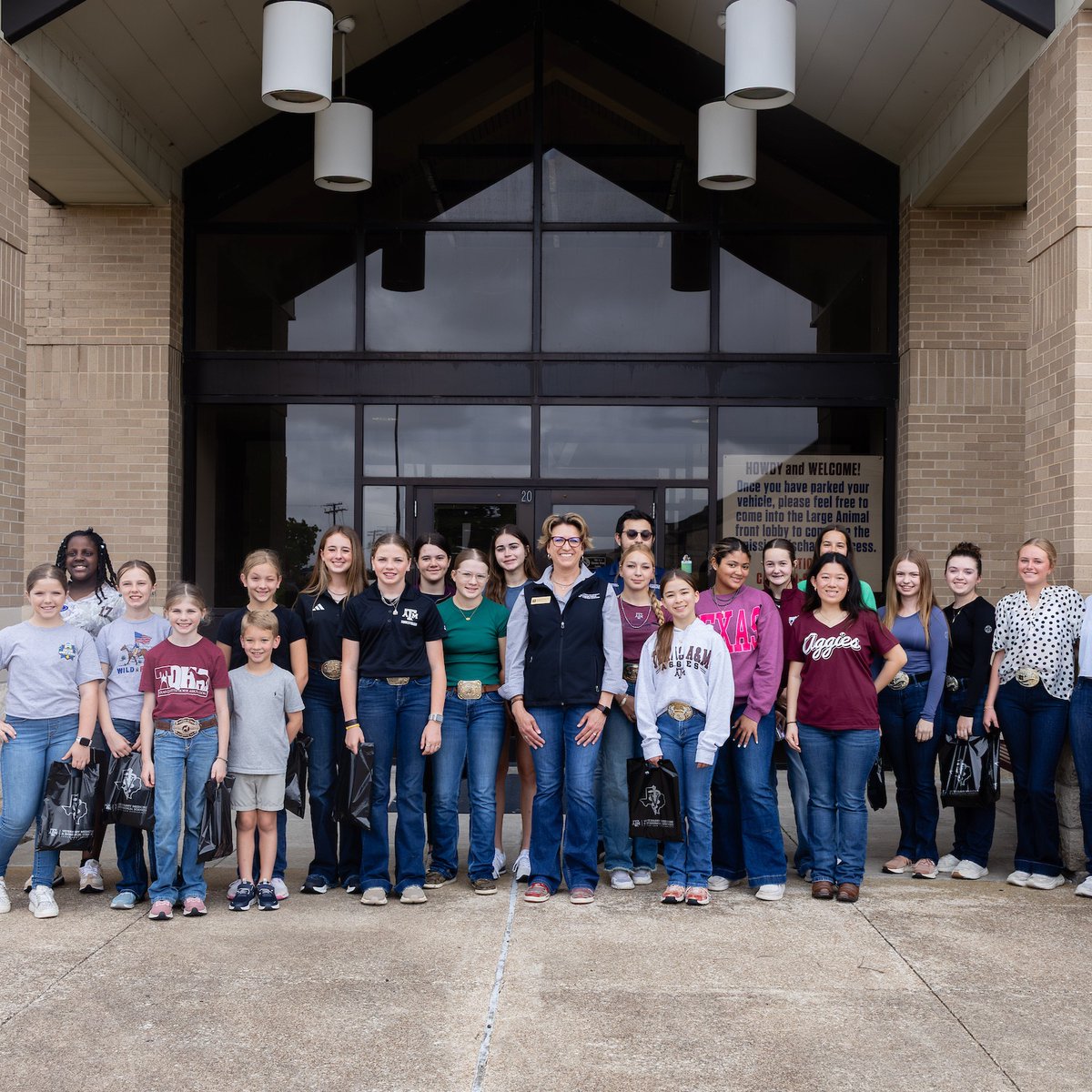Texas A&M VetMed tweet media