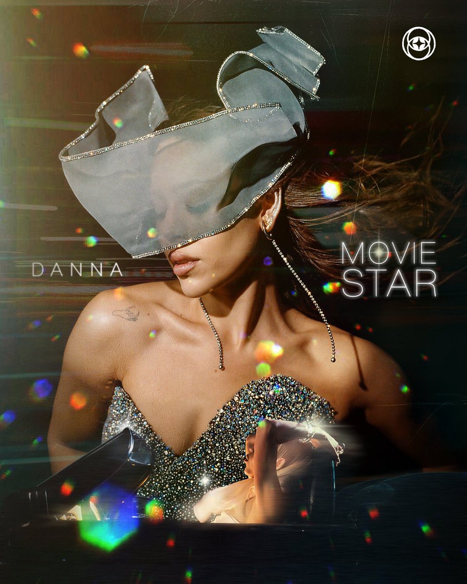 rodrigodlrz's tweet image. Una velita prendo pa' que puedas regresar al despertar✨🪞

@dannajustdanna @DANNA_Today @danna_stats 

#danna #luciddreams #moviestar #fyp