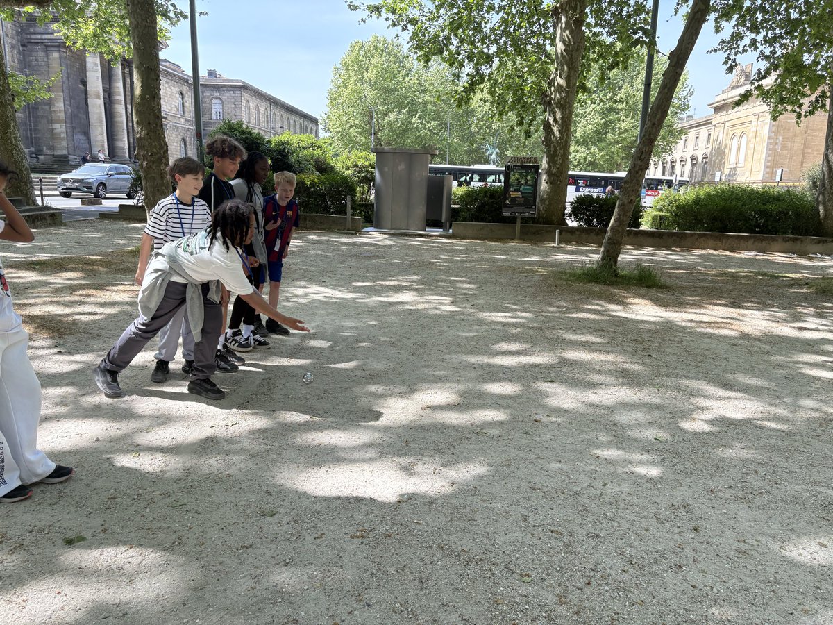 GrantonPrimary's tweet image. Taking our best shot in Bordeaux 🎯🇫🇷. Year 6 are rolling, aiming and cheering each other on!
#Pétanque #GrantonFamily #ExcellenceForAll #Leadingtheway #TuringScheme