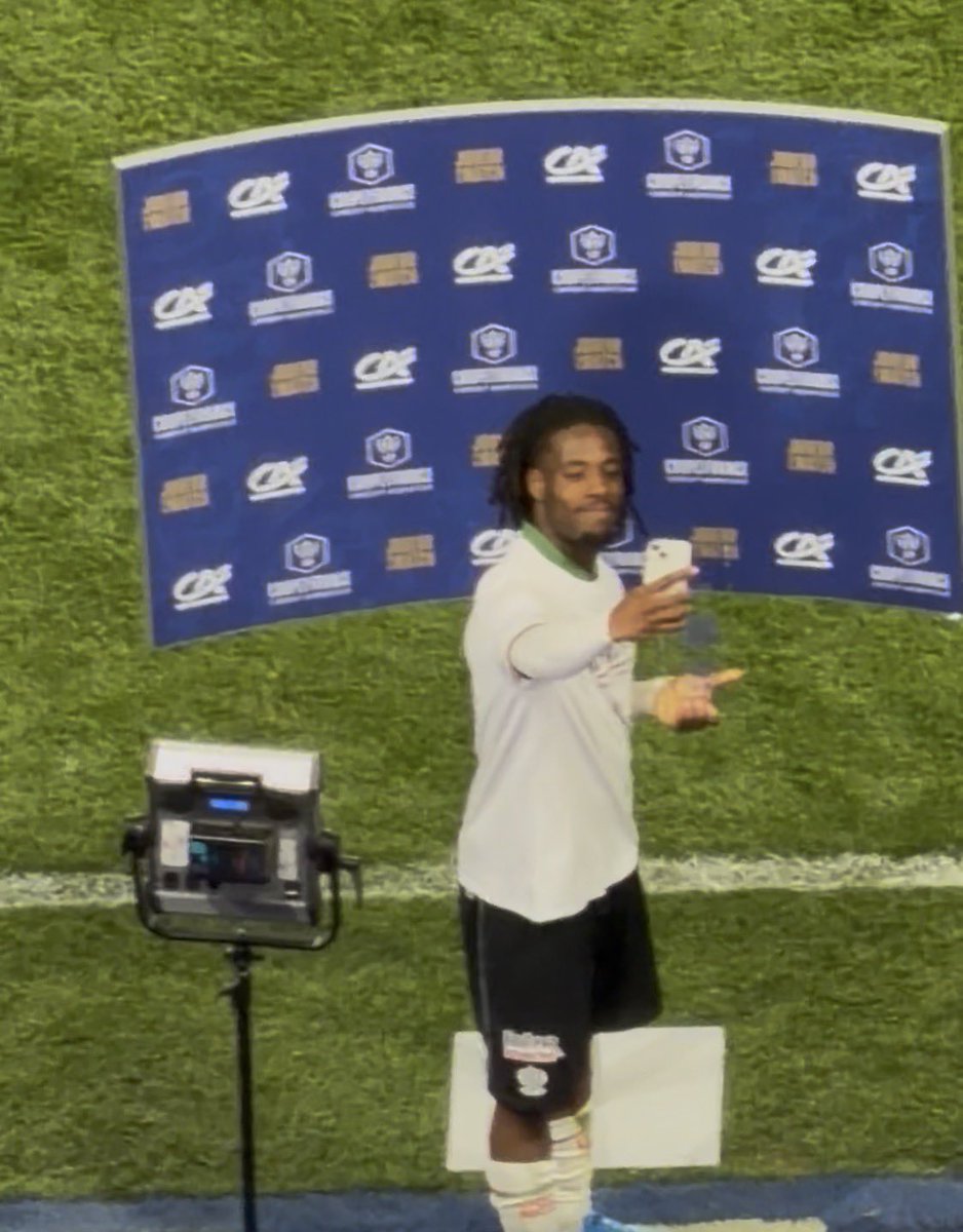 Mesli_Dounia's tweet image. Elie Wahi joueur du match #STRANICE #CDF