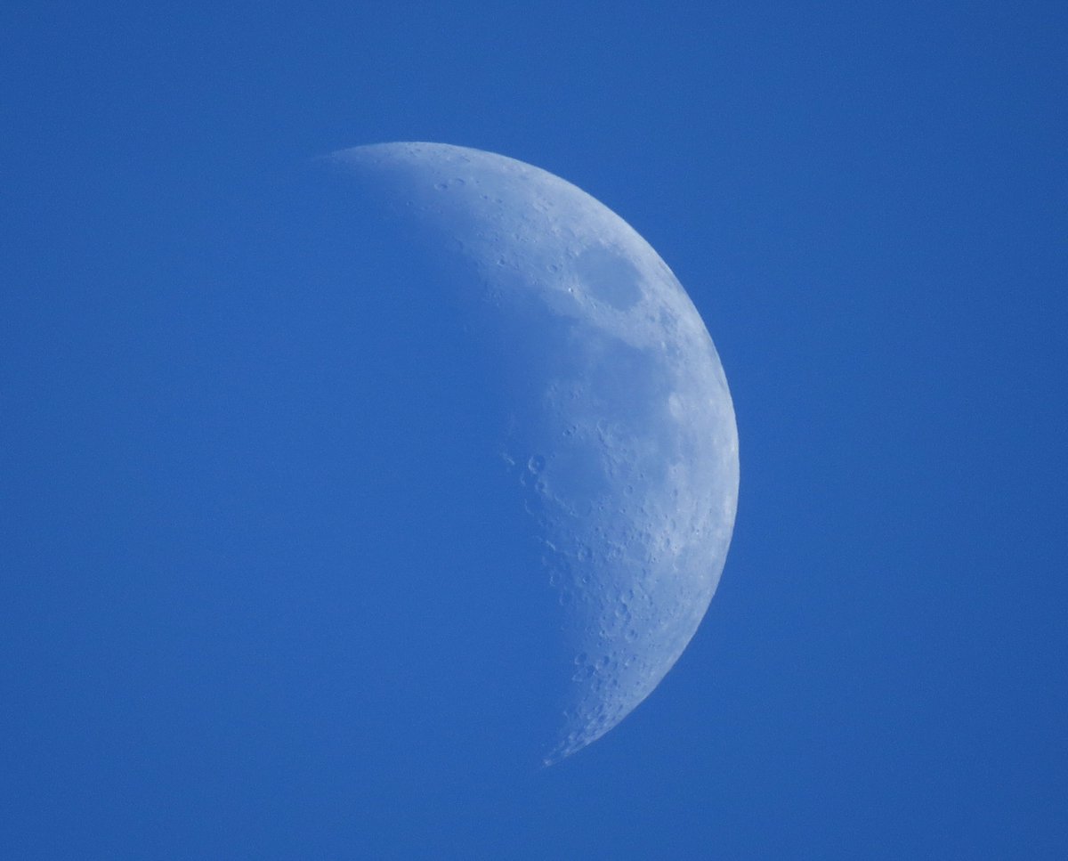 angegarrod's tweet image. 35.4% Waxing Crescent moon 22/4/26

#moonwatch #wonders #astronomy @MoonHourSocial  #photography