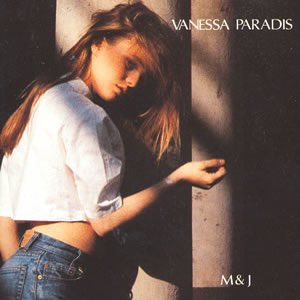 camyucamyu210's tweet image. Vanessa Paradis-Marilyn&amp;amp;John
コケティッシュで舌足らずな歌声と
甘美で魔力的なフレンチロリータ
小悪魔的魅力を振り撒く幼き妖精
世界を魅了したヴァネッサのデヴュー作
#vanessaparadis #johnnydepp #frenchpop #french #chanel #80s #nowplaying
