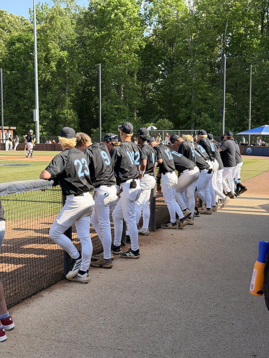 LGlenn_FCS_AD's tweet photo. Stopped by to check out @Bears_CHS as they take on @Olabaseball in round 1 of the @OfficialGHSA 4A ⚾️ playoffs…Let’s go Bears 🐻‼️ #FCSAthletics @athletics_FCS @Cambridge_AD @AgansPrincipal @BFGaskins @FultonZone7 @FultonCoSchools https://t.co/0g8lUKJHZH