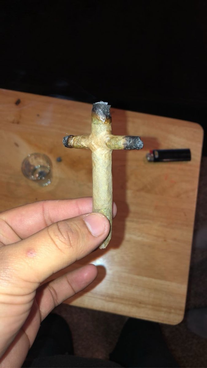 younguglyg's tweet photo. 422 is still 420 too https://t.co/gvzP4RIBSj