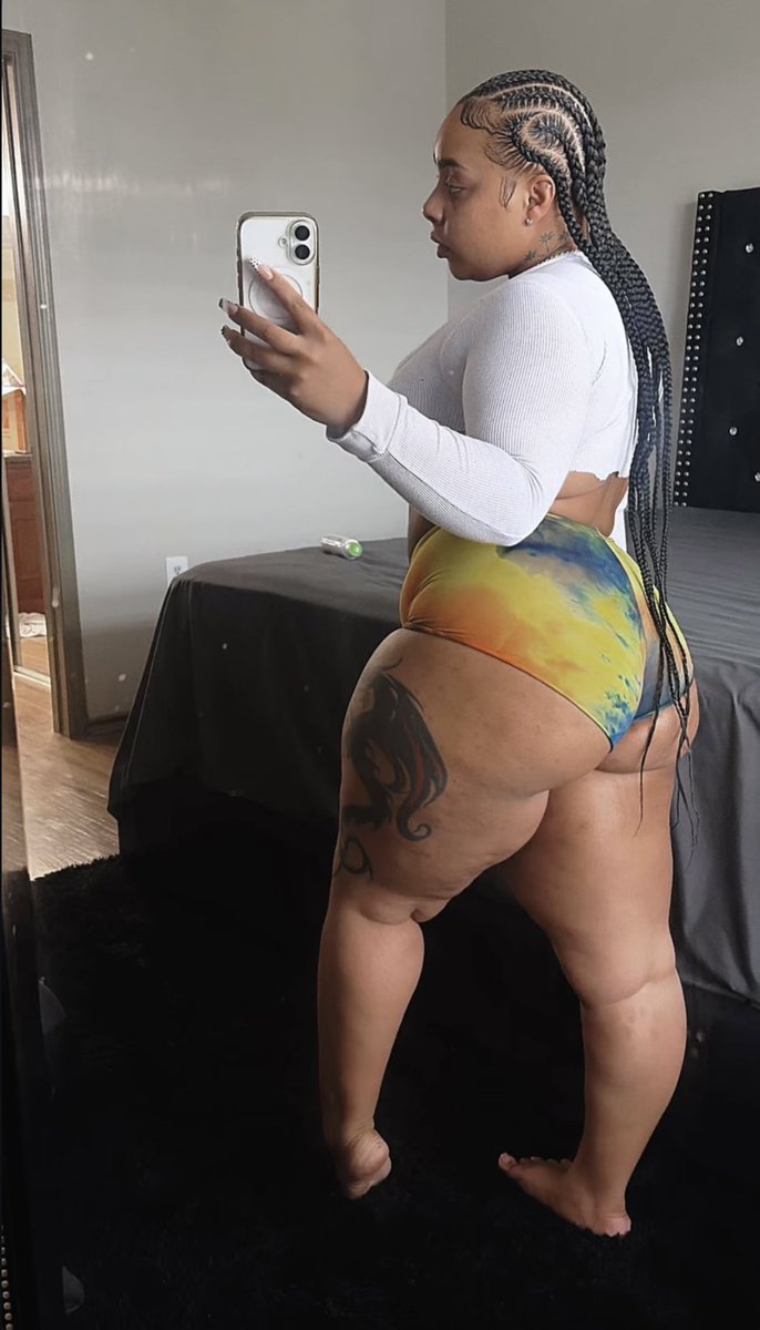 whe514's tweet image. Baby I look thick af 😋🤎

My single life def paying off 🤣

#charlottefreaks #Fwb #wwc #wild #ft #floridahk #meetups #horny