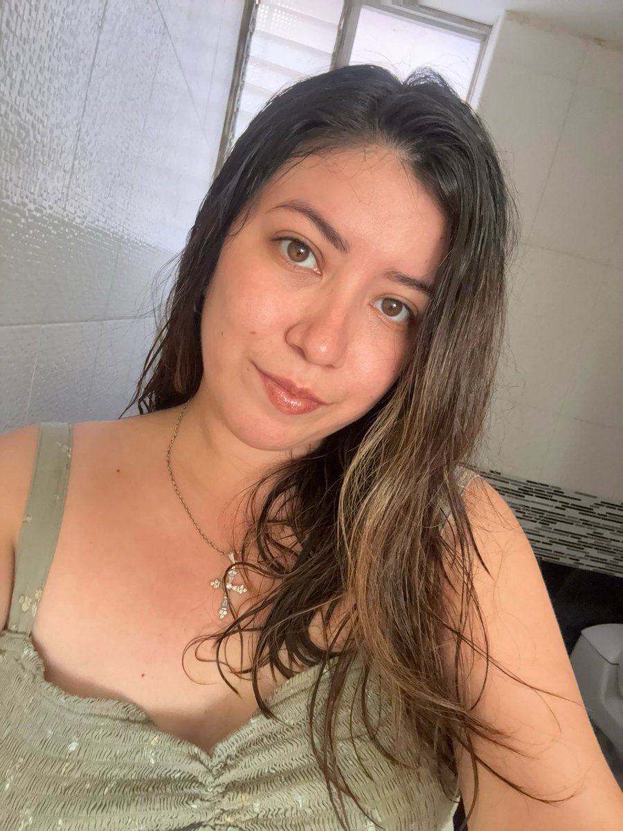 mila 🇵🇪 tweet media