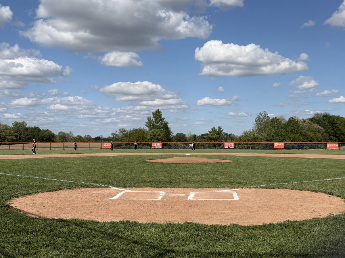 We’re over in Waterloo for a Mississippi Valley Conference showdown as <a href="/WHSBulldogBase1/">Waterloo Bulldogs Baseball</a> (9-4) hosts No. 14 <a href="/MHS19Baseball/">Mascoutah Indians Baseball</a> (15-1).

Starting Pitchers:

- LHP Carter Jones (Waterloo, 2028)

- RHP Brandon Klein (Mascoutah, 2029)

⏰ 4:30 First Pitch