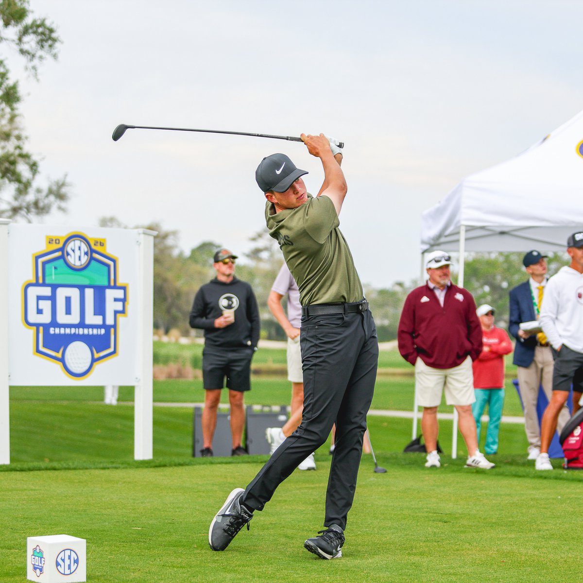 Rise &amp; Shine!

Let's play 18 more at the SEC Championship ⛳

Live Scoring » ouath.at/SECscoring