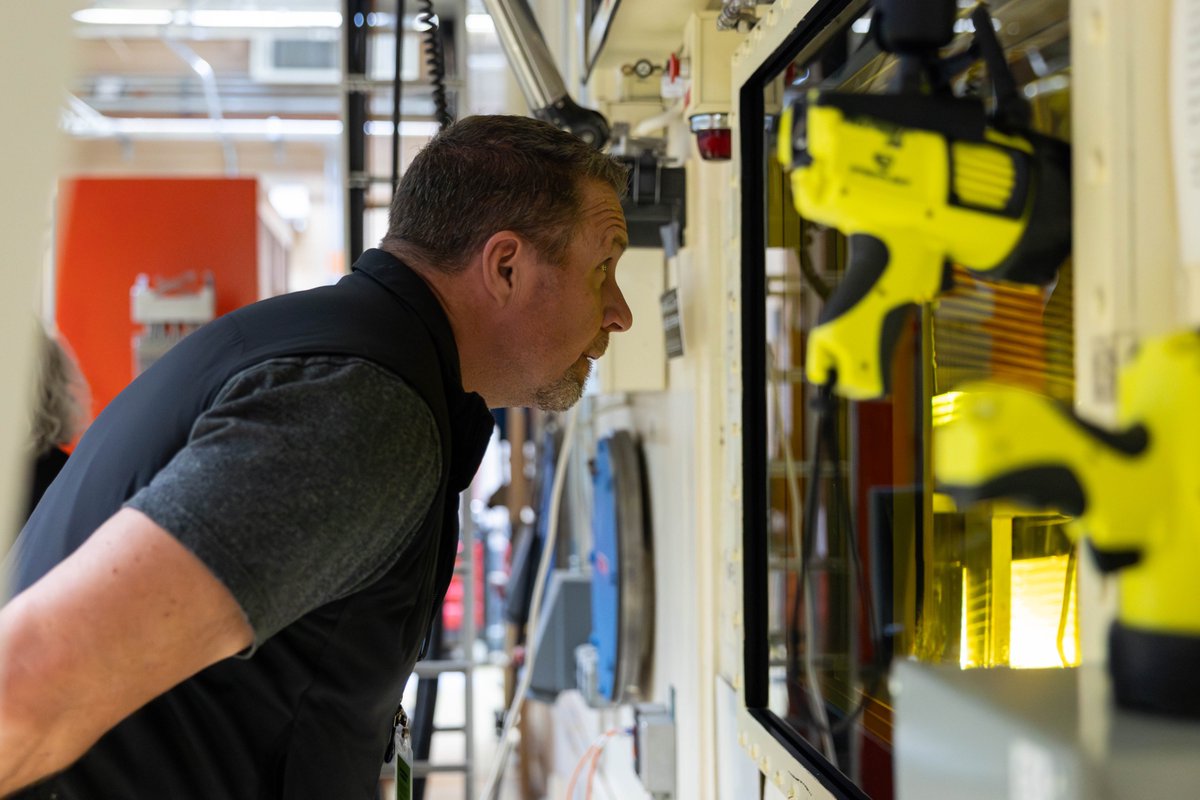 INL's tweet image. We recently hosted a group of local leaders representing many of the communities where our employees live for a tour of @INL.🤝

They learned about our  #research &amp;amp; how #Idaho connects to national priorities like #energy abundance &amp;amp; #EnergySecurity.⚛️

🔗inl.gov/nuclear-energy…