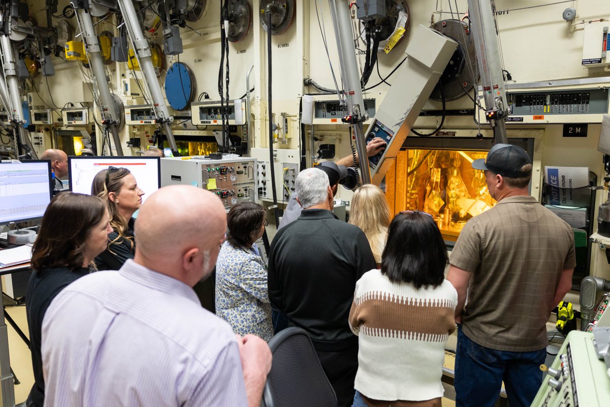 INL's tweet image. We recently hosted a group of local leaders representing many of the communities where our employees live for a tour of @INL.🤝

They learned about our  #research &amp;amp; how #Idaho connects to national priorities like #energy abundance &amp;amp; #EnergySecurity.⚛️

🔗inl.gov/nuclear-energy…