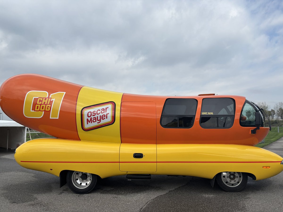 IMS's tweet image. 📍South Bend, Indiana
 
Coca-Cola Porch Party season starts NOW!
 
Join us at the @tirerack HQ from 5:30 to 7:30 PM for an #Indy500 celebration like no other, with food trucks, an @oscarmayer Wienermobile, free porching kits while supplies last and more!