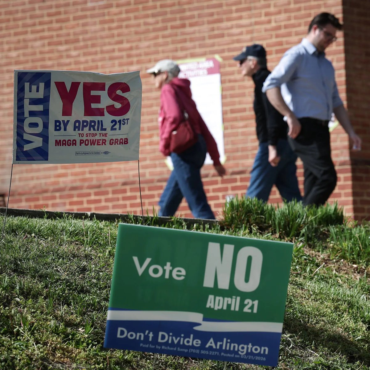Republicans against Trump tweet media