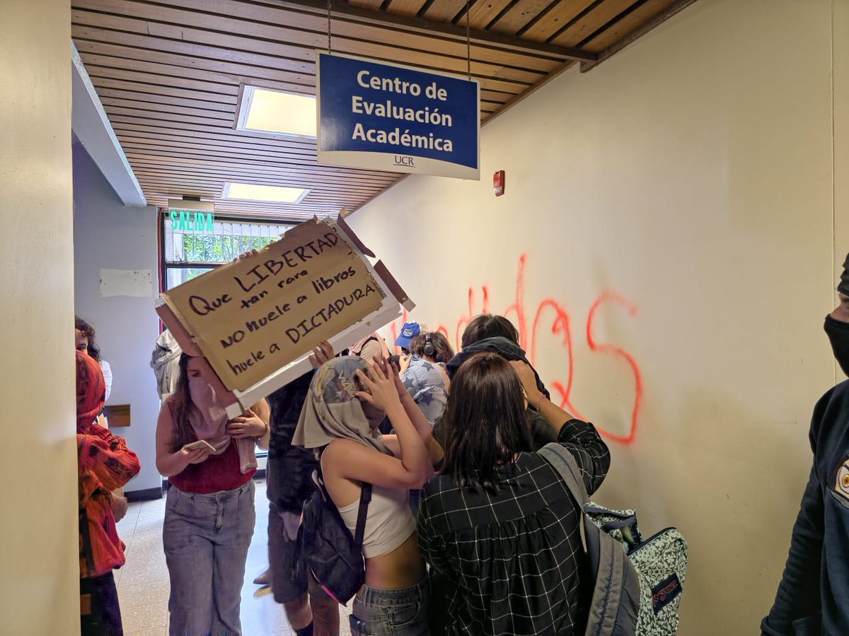 Semanario Universidad tweet media